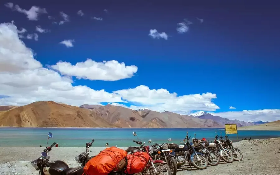Pangong Tso Lake Road Trip