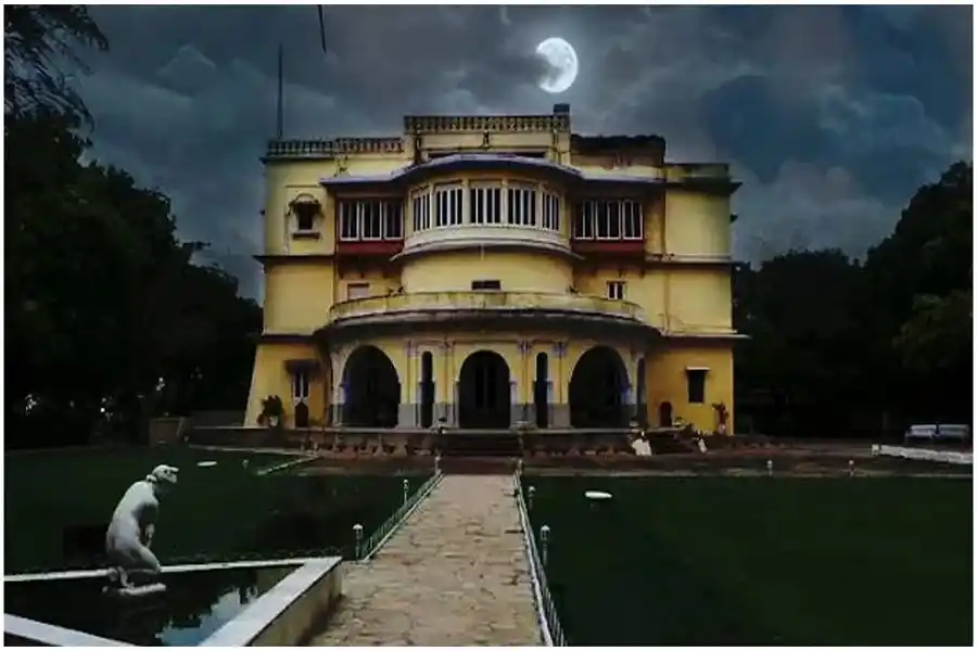 Brij-Raj-Bhavan-Palace